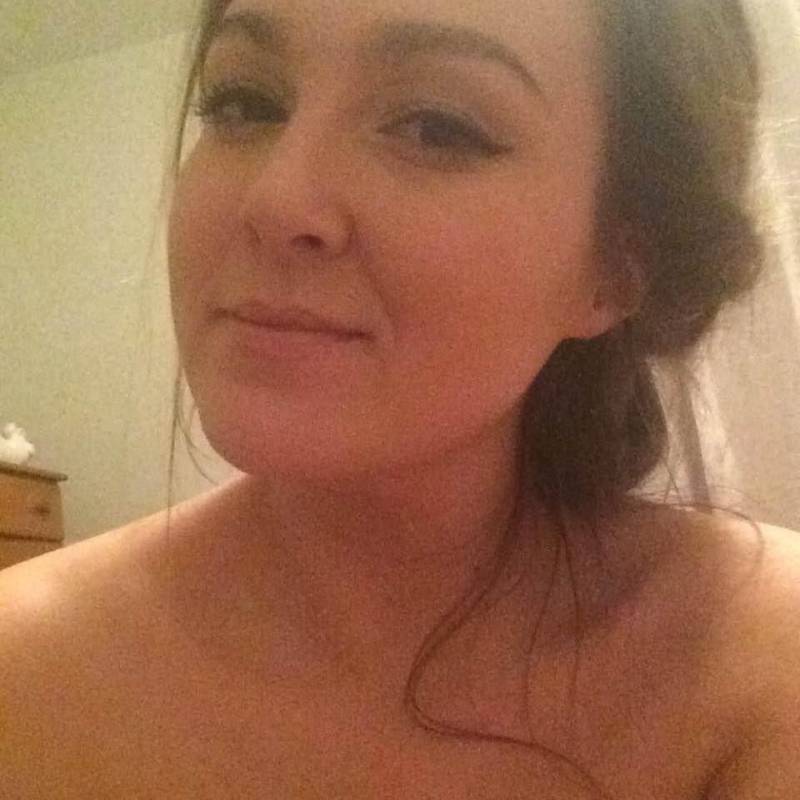 Alliaca, 33, Powell River