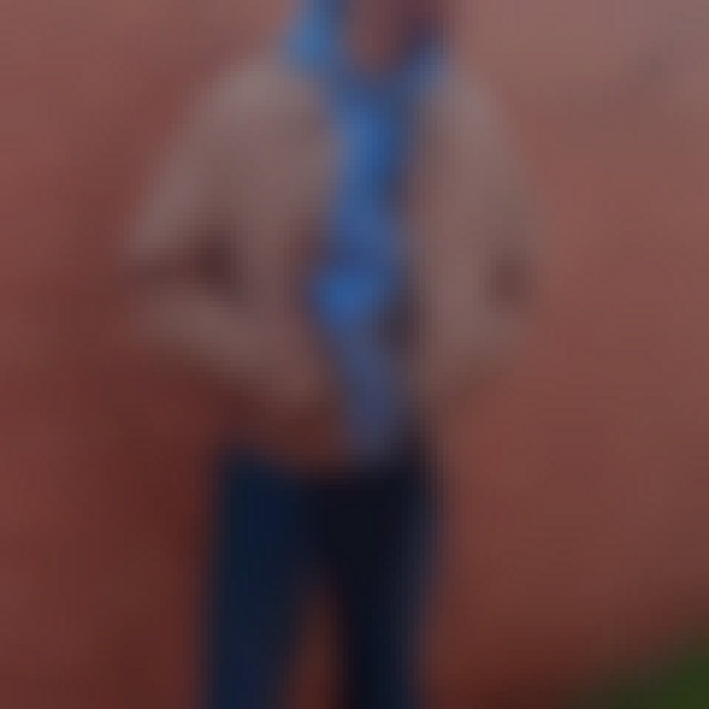 khalid, 18, Ikongo