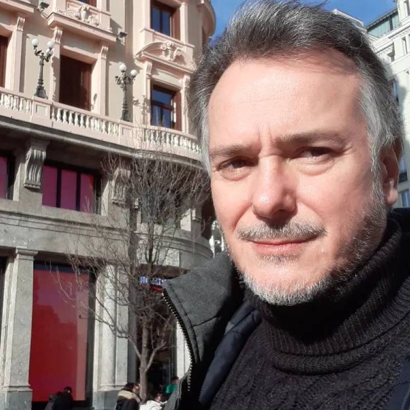 Lucas, 49, Figuil