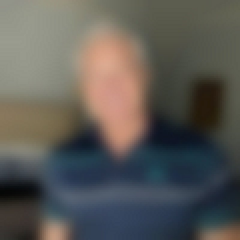 Treyton, 67, Belr