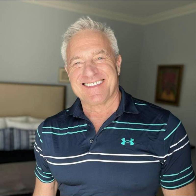 Treyton, 67, Vulcan