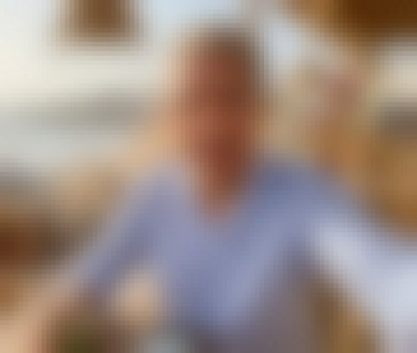 Frizol, 40, Uzbekistan