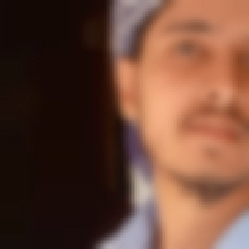 Azi, 22