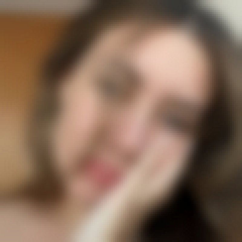Amy, 31, Madagascar