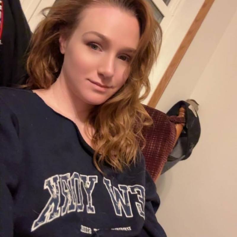 Victoria, 35, Buguey