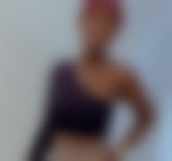 Liah, 30