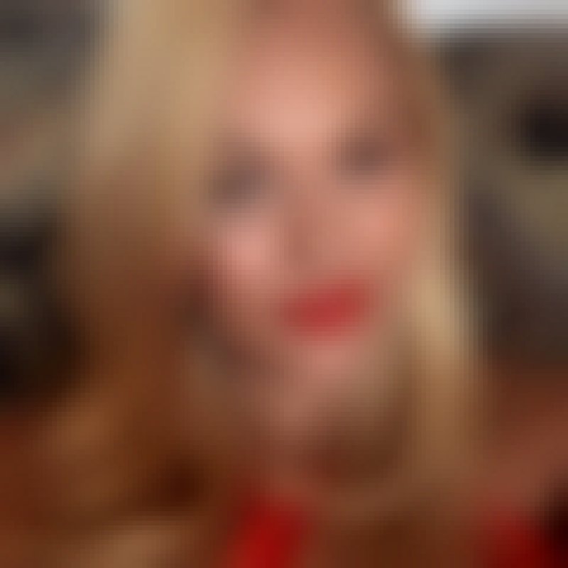 Sandra, 36, Ghana