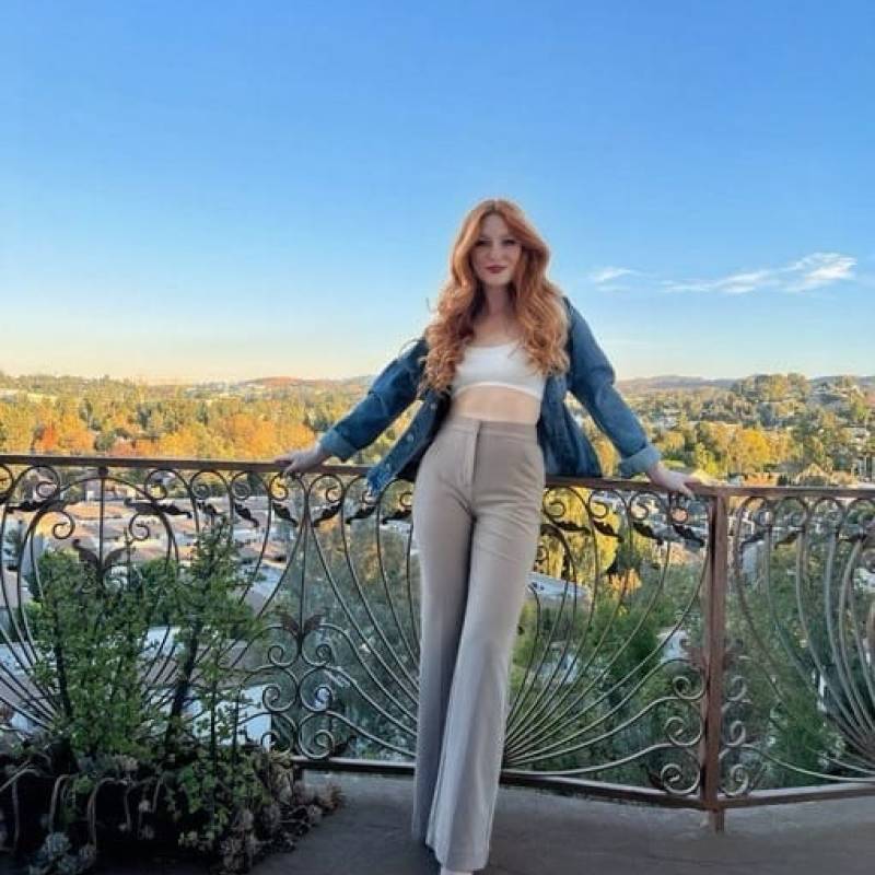 Lyana, 29, Libya