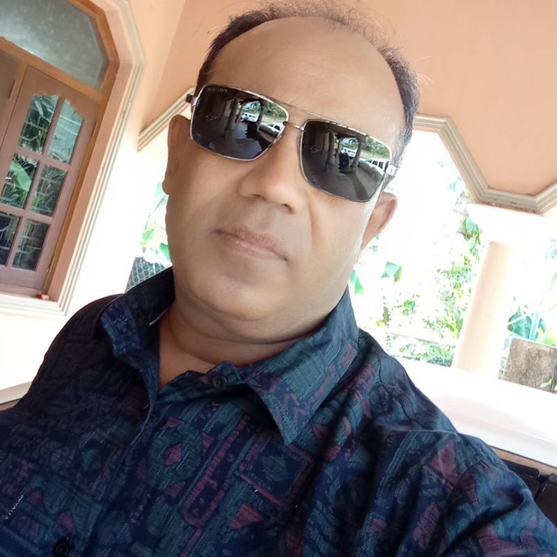 Vidura, 52, Pacoti