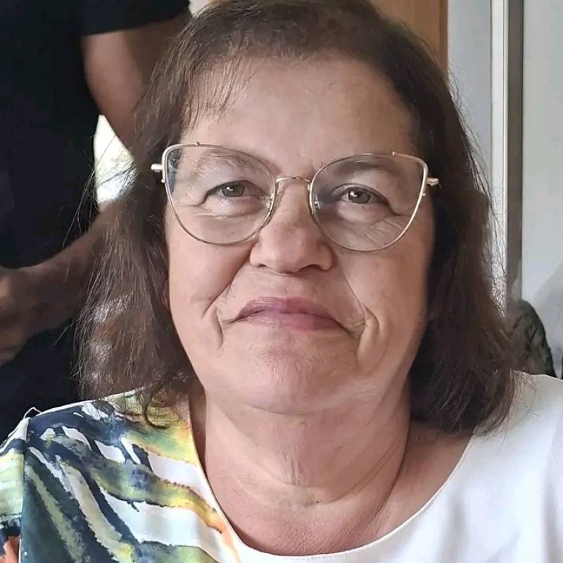 Rosine  costa, 72, Corinto
