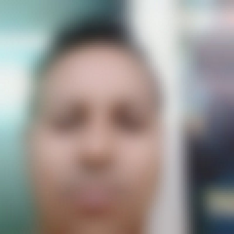 Ayon, 33, Madagascar