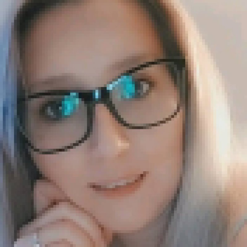 Violet, 34, Libjo