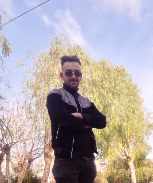 Fouad, 31, Ormskirk