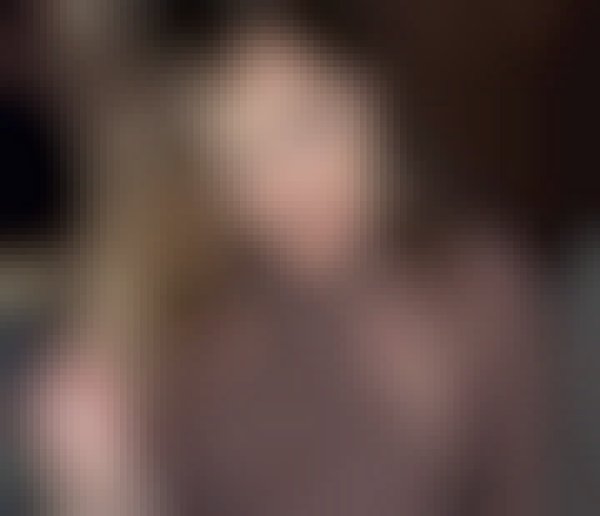 Kate, 32, Obita