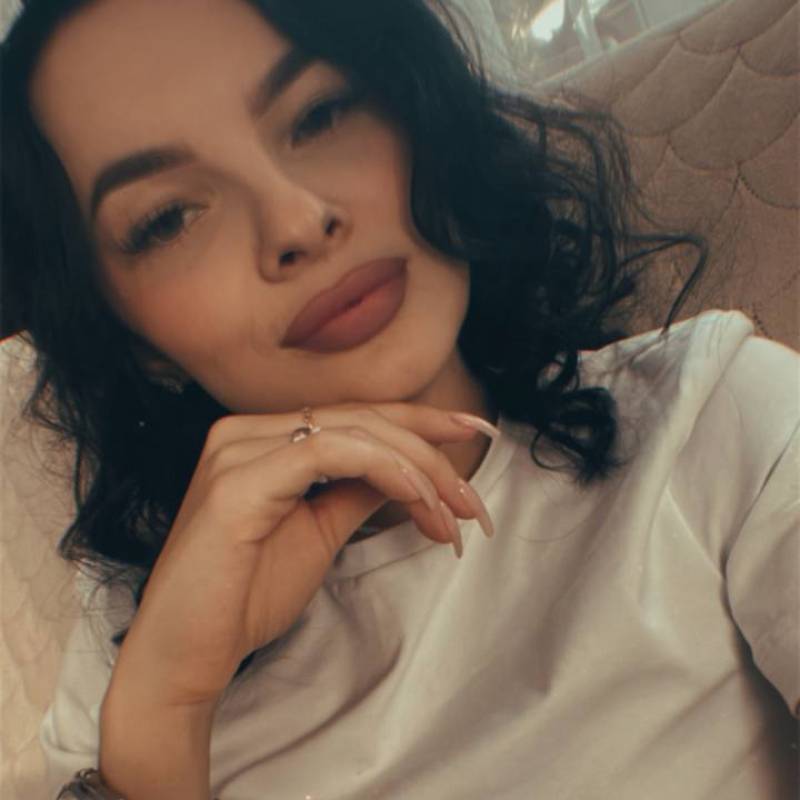 aLina, 37, Ginir