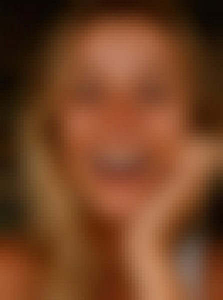 Giovana, 24, Netherlands