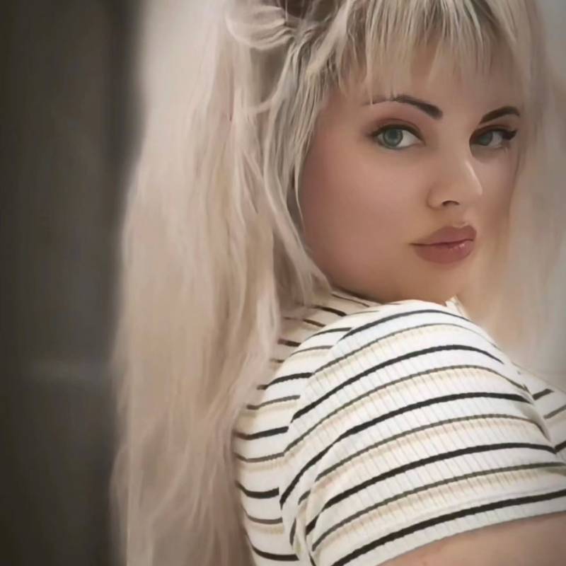 Nicole, 42, Carlisle