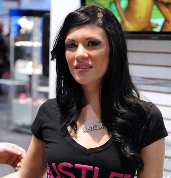 Charlotte Harris, 35, Mirador