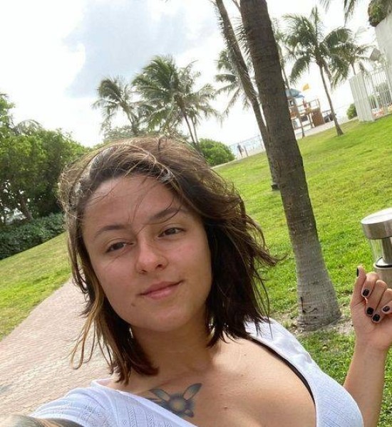 Guadalupe, 36, Longonjo