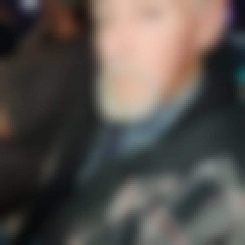 Manny, 70, La Reja