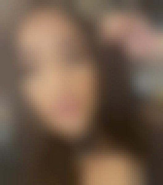 Serena, 31, Pakistan