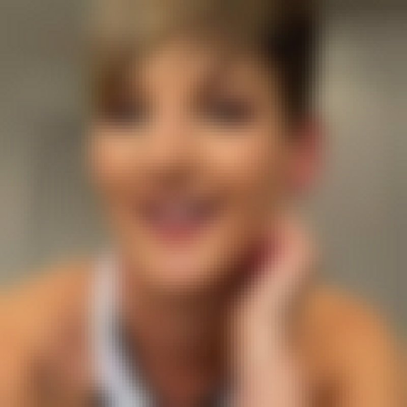Hannah Brooke, 41, Ghambiraopet