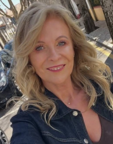 Lucy, 46, Koarl