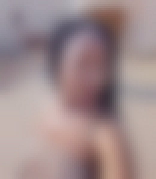 Daisy Rose, 30, Sankeshwar