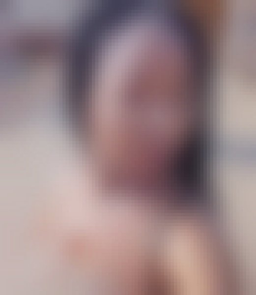 Daisy Rose, 30, Laon