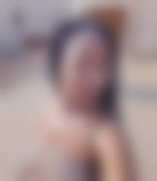Daisy Rose, 30, Morocco