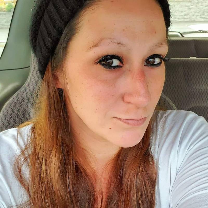 Joybhuket, 32, Robles