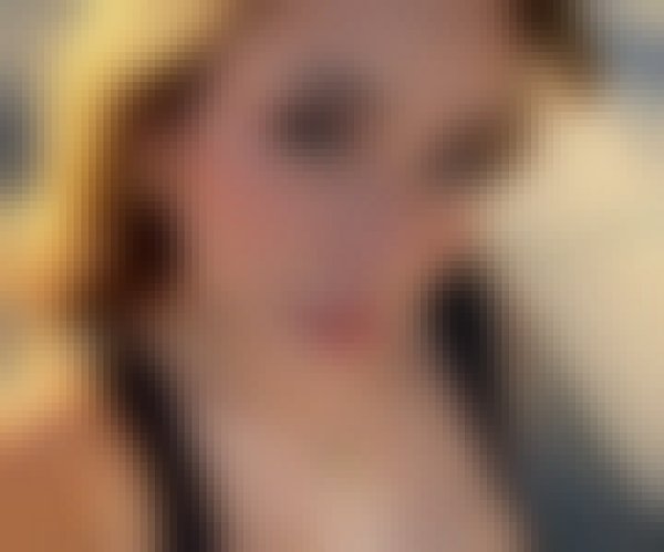 Elizabeth, 43, Madagascar