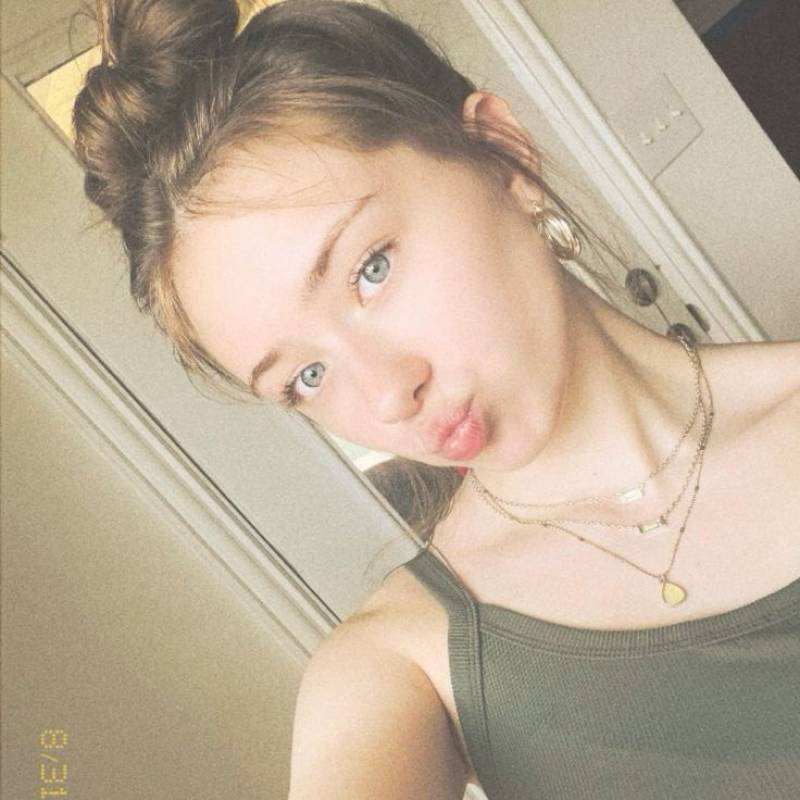 Lily, 28, Haisyn