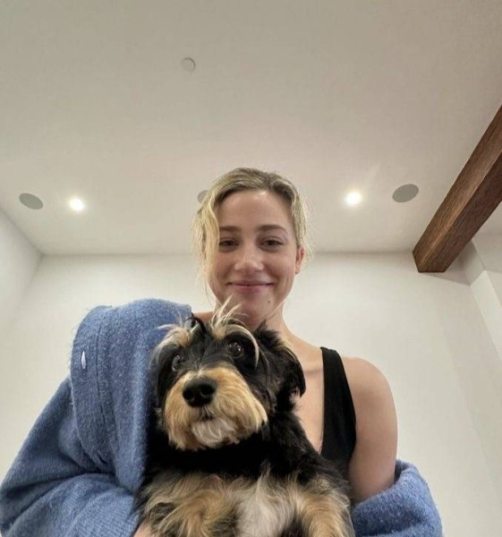 Nancy, 23, Vosmos
