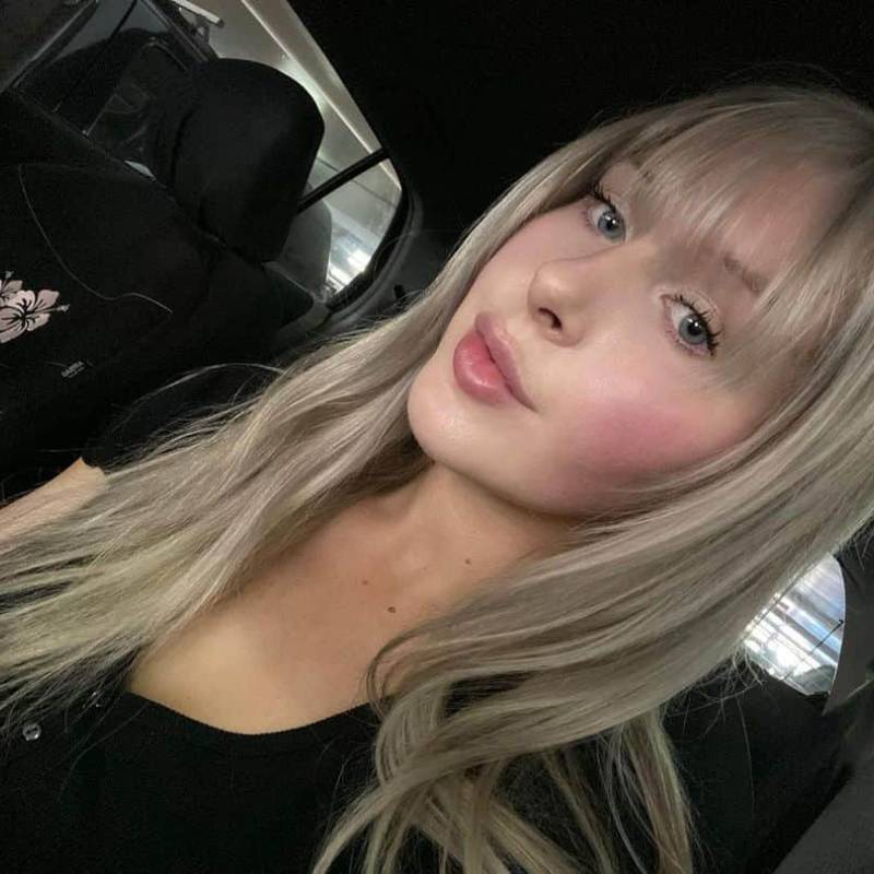 Alena croft, 35, Cabaigun