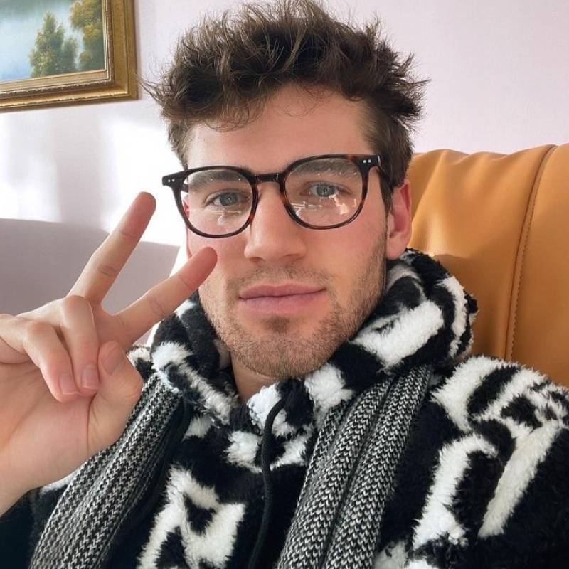 Noah fearnley, 26, 25 chim b9 z130