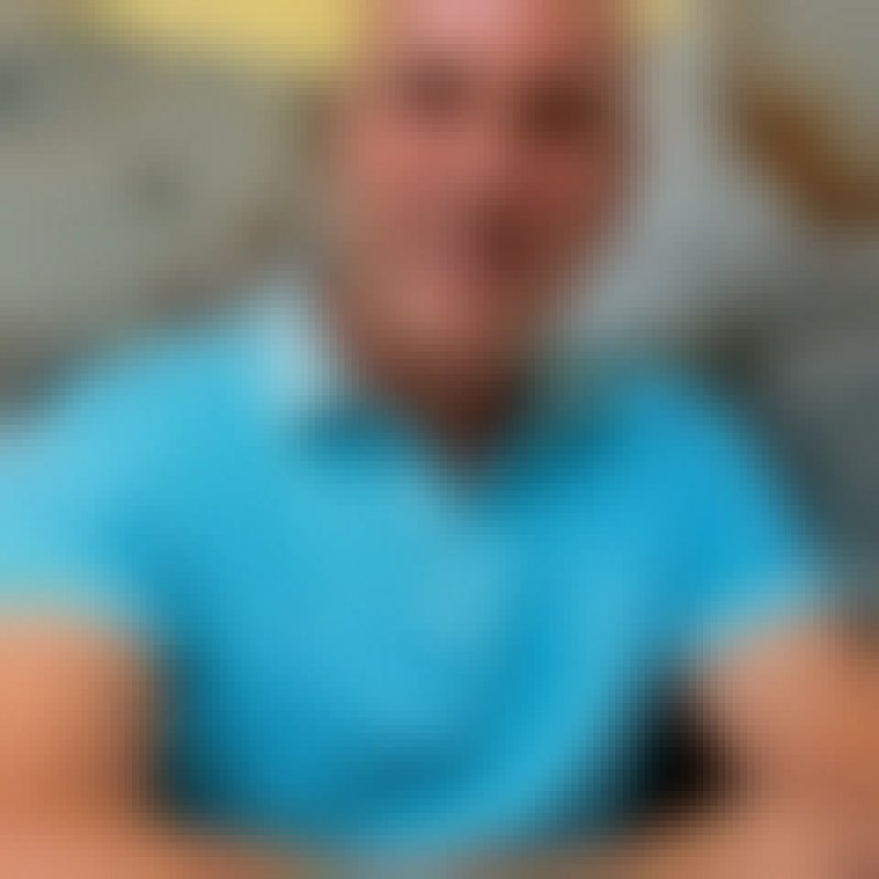Vick, 55, Gujrt