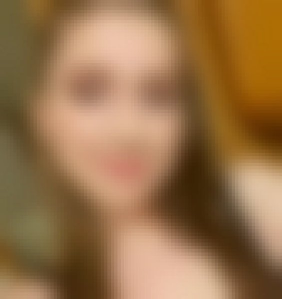 Laura Smith, 29, Manakara