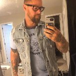 Mr B, 44, Neyrcz