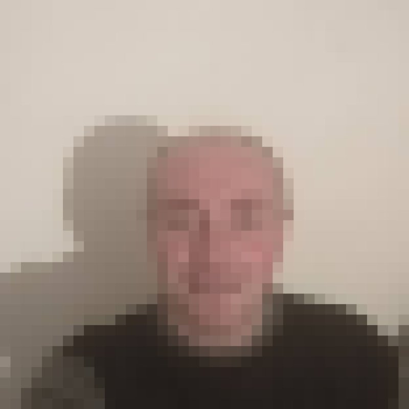 Casko, 40, Reghaa
