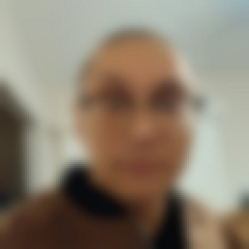 H. Andres, 37, Pakistan