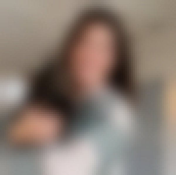 Emelia, 35, Mali