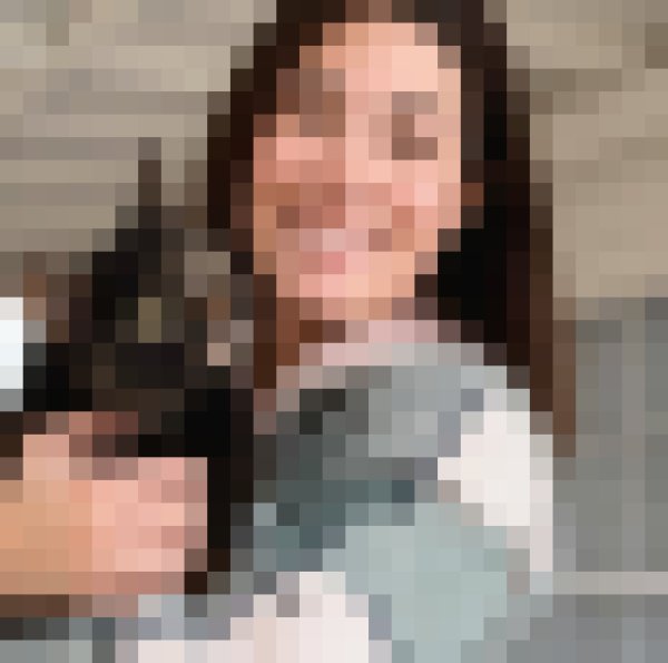 Emelia, 35, Netherlands