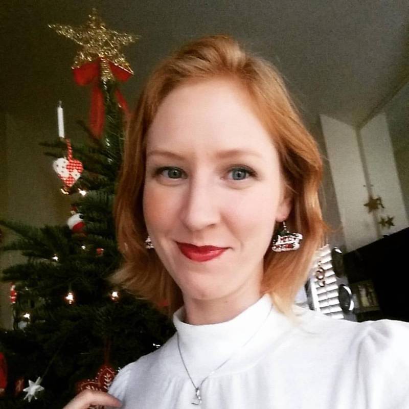 Marymartin, 33, Mastic