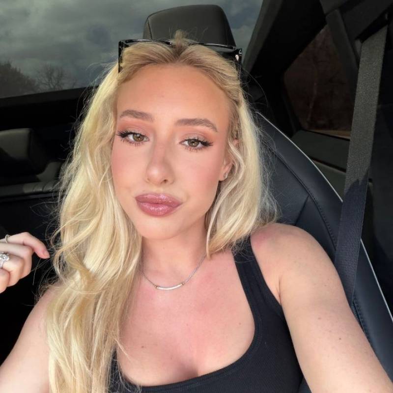 Emily, 30, Isalo