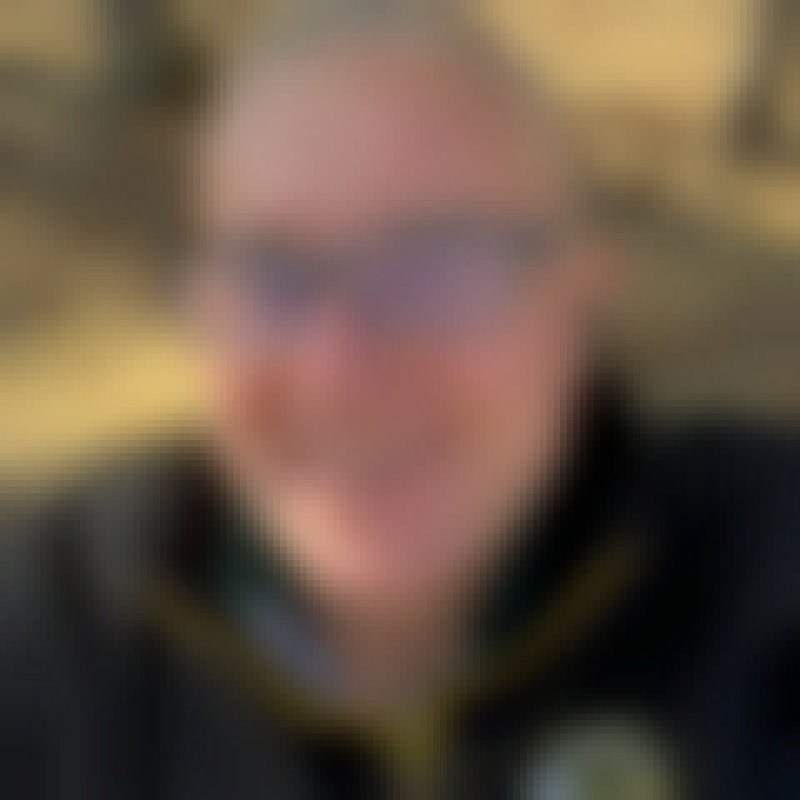 Alex Smith, 61, Tambo