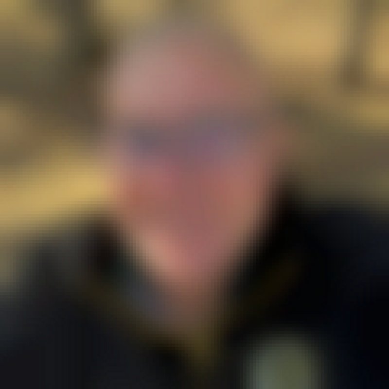 Alex Smith, 61, Zhongling