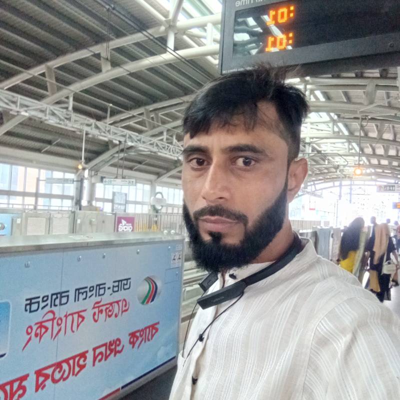 Mostafa, 38, Rukum
