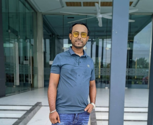Anas, 30, Semiluki