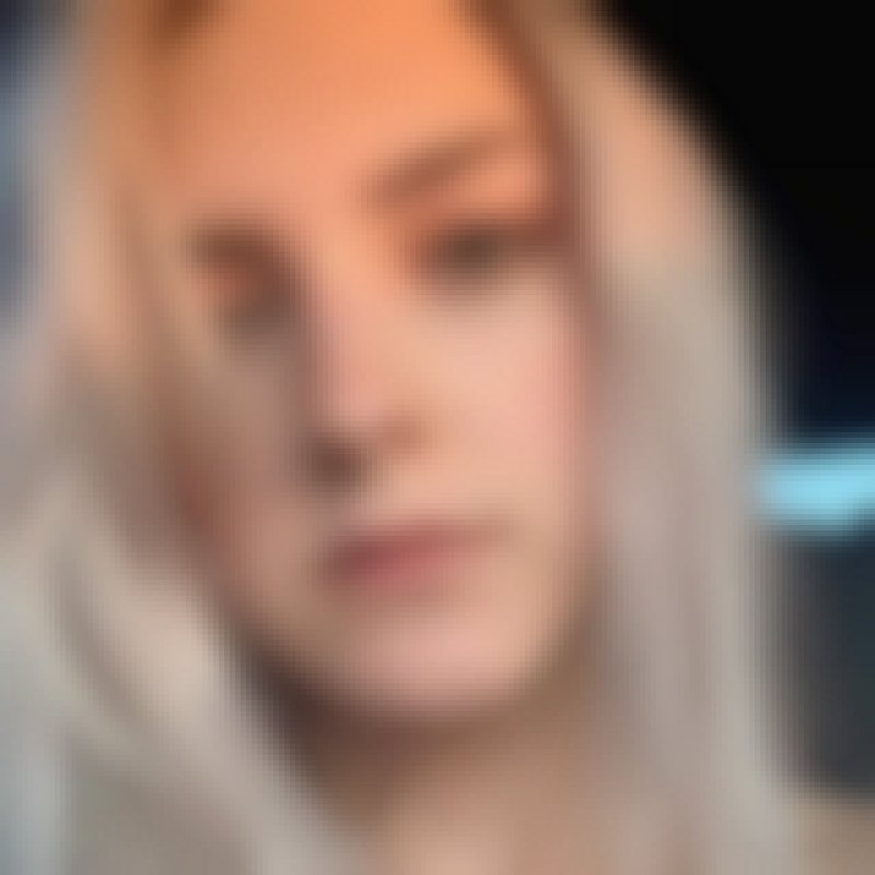 Charlotte, 31